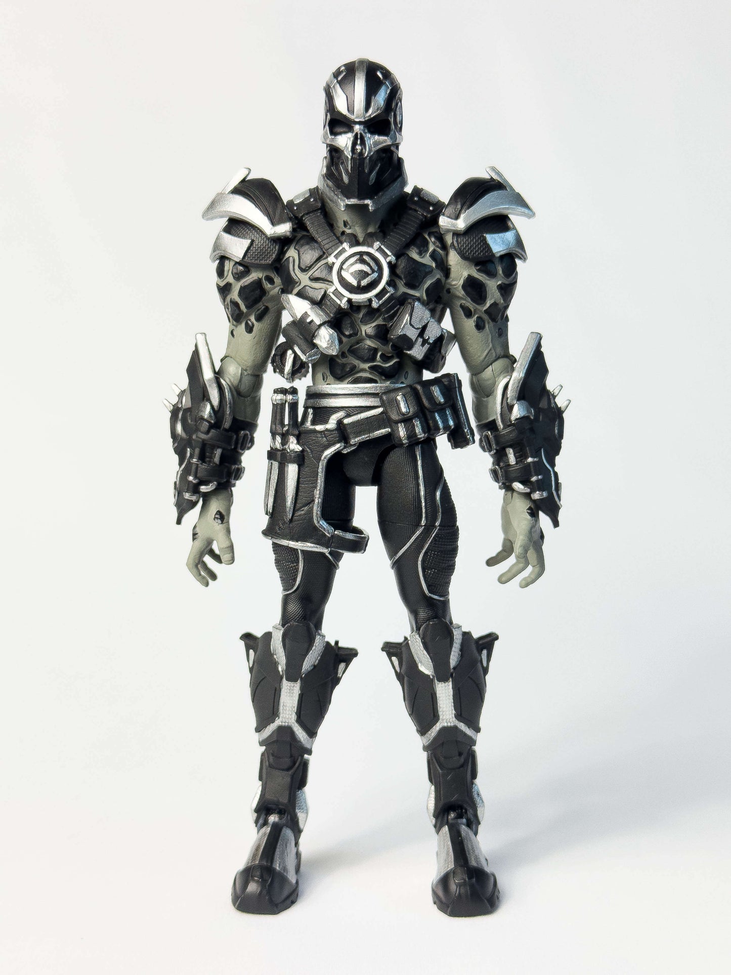 Legendari Gatekeeper Action Figure