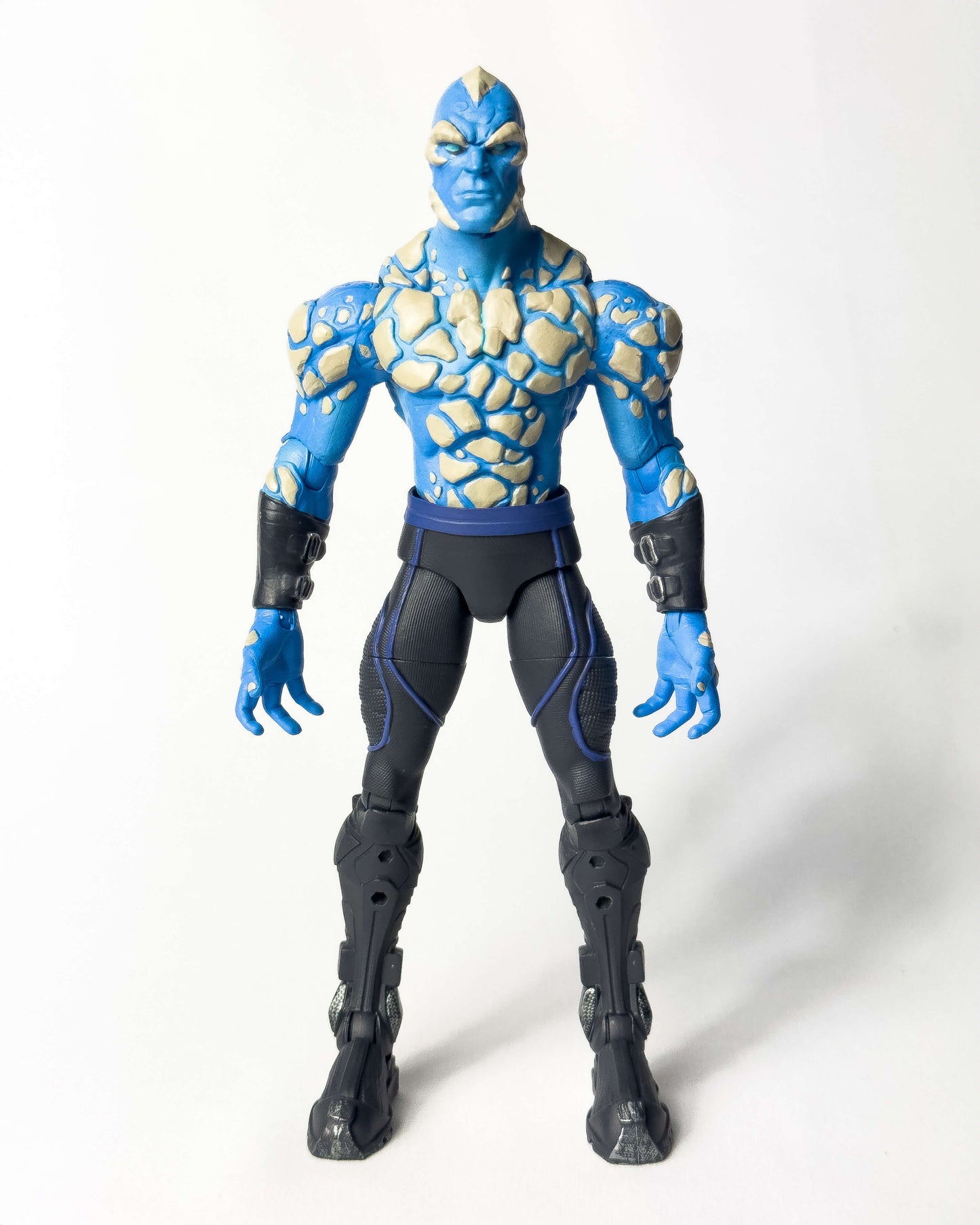 Legendari Prime Action Figure [PRE-ORDER]